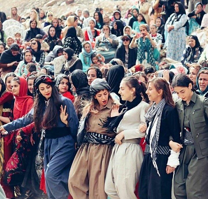 Vie quotidienne : les filles kurdes iraniennes